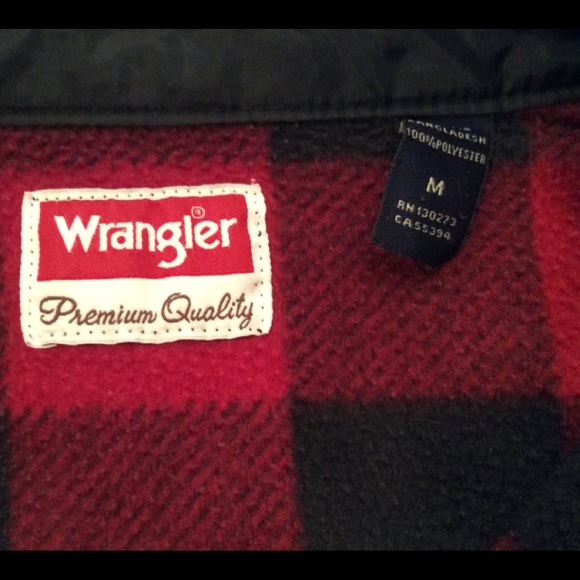 Wrangler Buffalo Plaid Men’s shirt size Medium - Picture 6 of 7